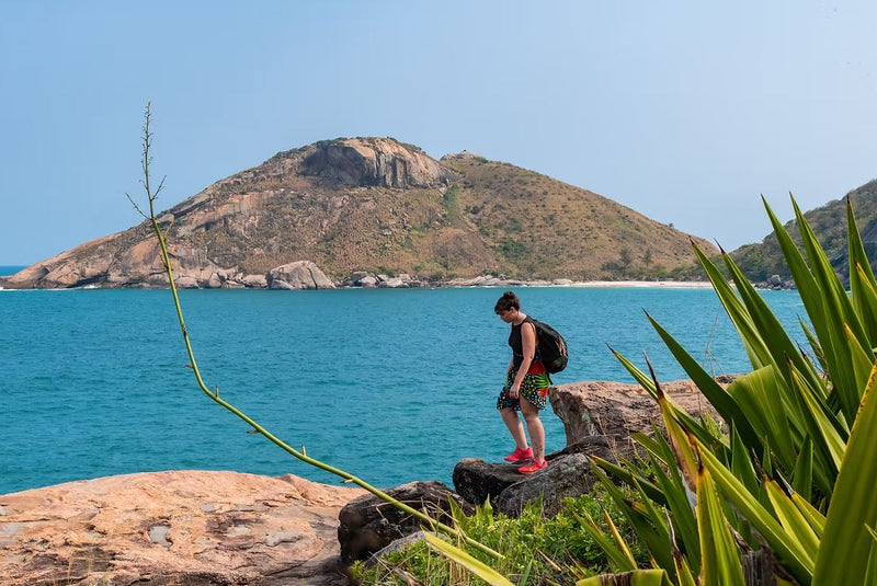 Load image into Gallery viewer, Jeep Tour - "Tropical Paradise" + Pedra del Telegrafo Hike - Regular
