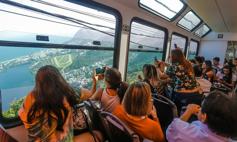 Carregue imagem no visualizador da galeriaTour Pão de Açúcar e Corcovado com Almoço na Churrascaria – Regular com subida em Trem