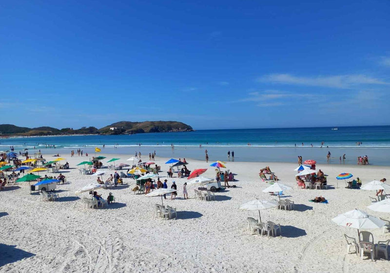 Carregue imagem no visualizador da galeriaCabo Frio: Praia, Cultura e Compras em um Dia Completo com Saída de Búzios
