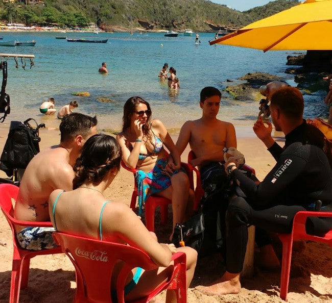 Carregue imagem no visualizador da galeriaMergulho na Praia de João Fernandes
