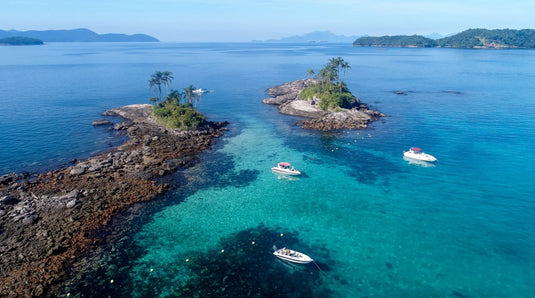 Passeio de Escuna por Angra dos Reis saindo do Cais de Angra