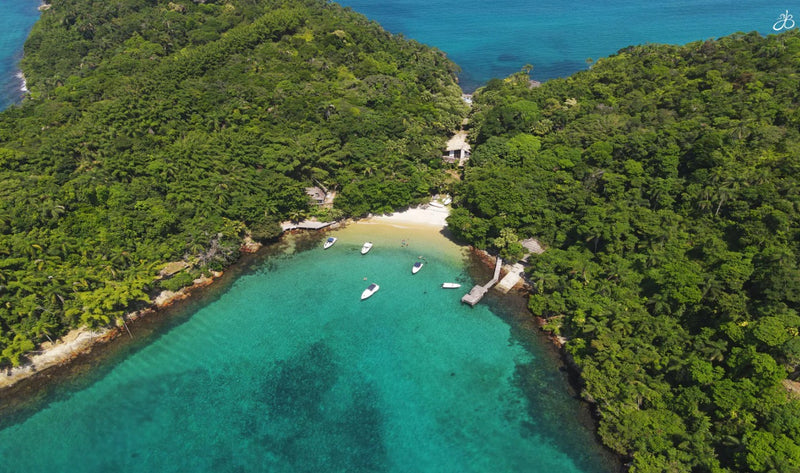 Carregue imagem no visualizador da galeriaTour pelas Ilhas Paradisíacas saindo do Cais de Angra
