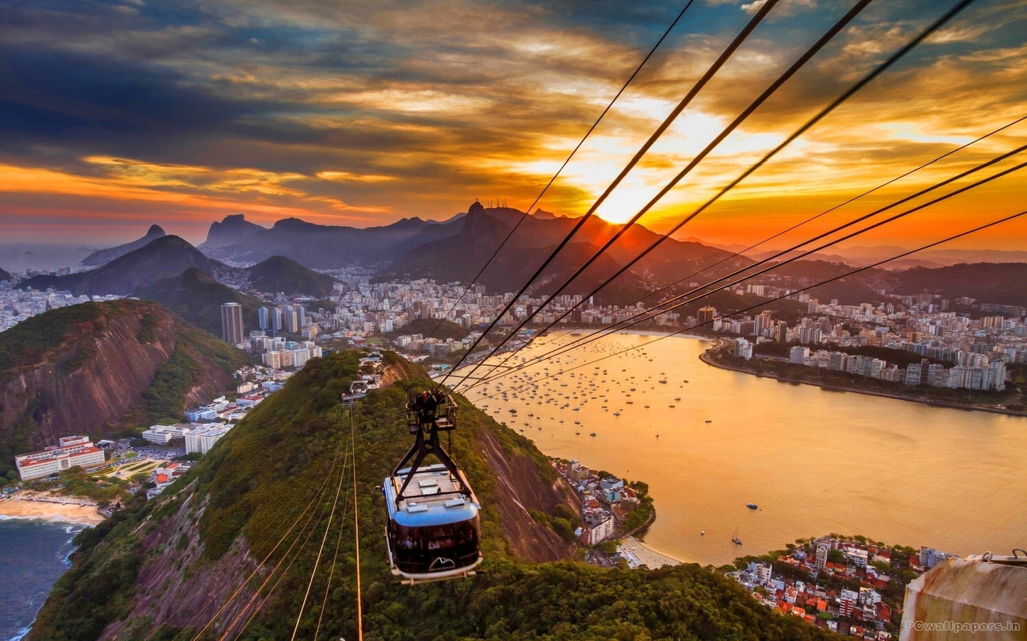 Tour Pão de Açúcar e Corcovado com almoço Buffet – Regular com subida em Van