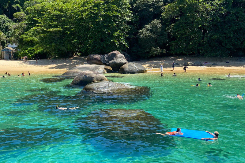 Carregue imagem no visualizador da galeriaRoteiro Tradicional de Escuna com Snorkeling em Paraty
